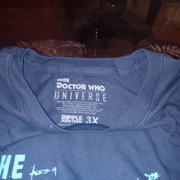 Doctor Who Tardis T-shirt NWOT Ripple Junction 3XL - Picture 2 of 2